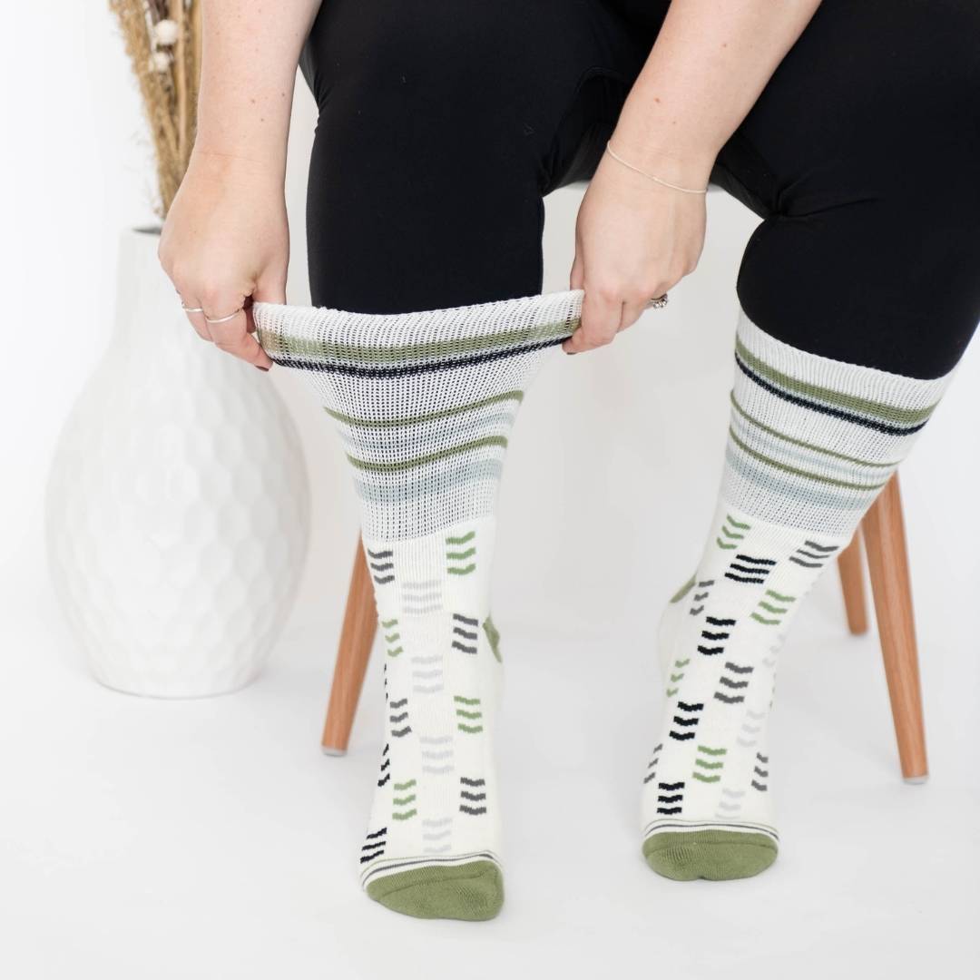 Diabetic Socks - White Triangle